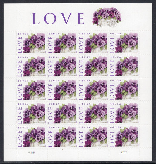 LOVE - PANSIES in a BASKET Pansy 44c Decorative Sheet of 20 -Great for Weddings Flowers Fresh Bright-Vintage 2010 -Stock# 4450