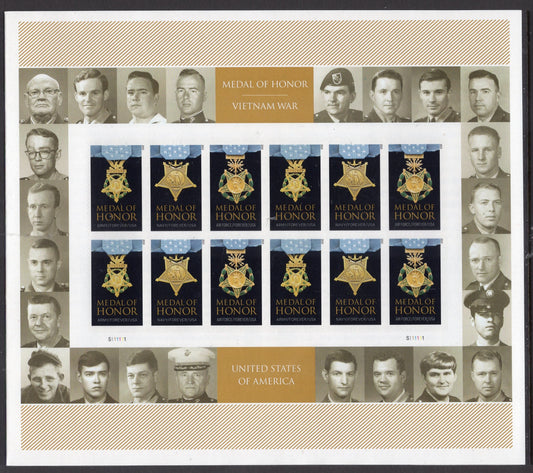 MEDAL of HONOR VIET Nam War Recipients Post Office Issued Folio w/ 24 Stamps, Names - Please view all 4 scans