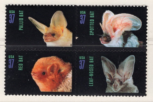 8 AMERICAN BATS 4 different x2 Unused Fresh Bright US Postage Stamps - Quantity Available - Issued in 2002 - s3661 -