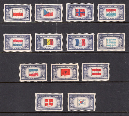 13 FLAGS OVERRUN COUNTRIES during World War Two 2 - Bright USA Stamps, Post Office Fresh - Issued in 1943  - s909 -