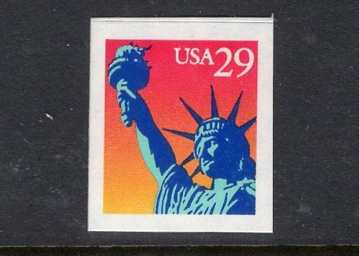 10 STATUE of LIBERTY Unused Fresh, Bright US Postage Stamps - Issued in 1994 - s2599 -